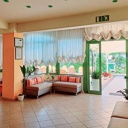 Costa Del Sole Only Room Milano Marittima Exterior photo
