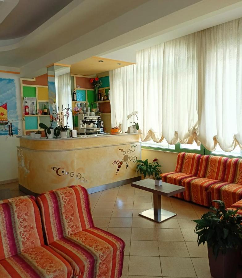 Costa Del Sole Only Room Milano Marittima Exterior photo