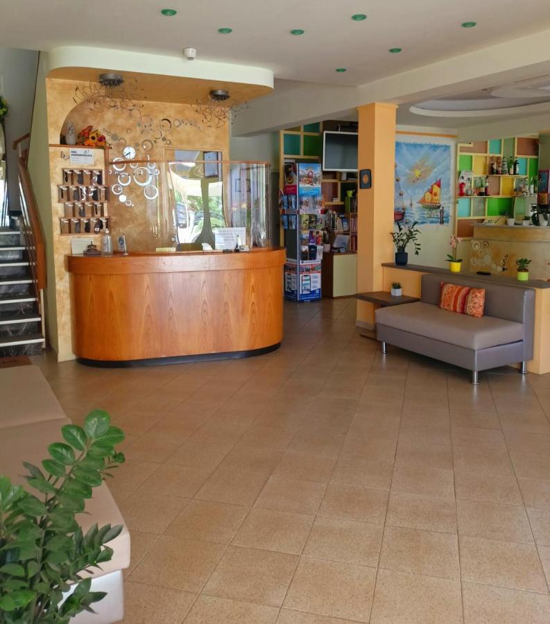 Costa Del Sole Only Room Milano Marittima Exterior photo