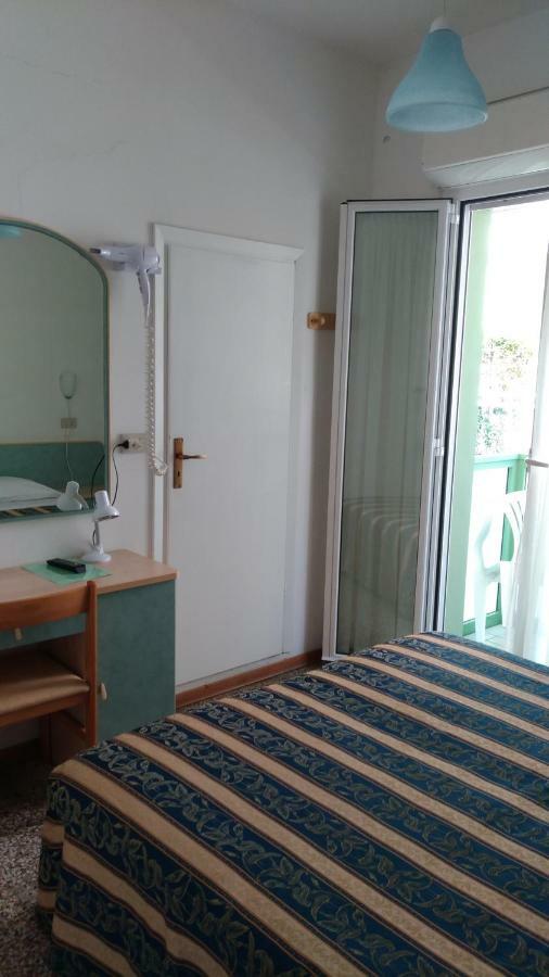 Costa Del Sole Only Room Milano Marittima Exterior photo